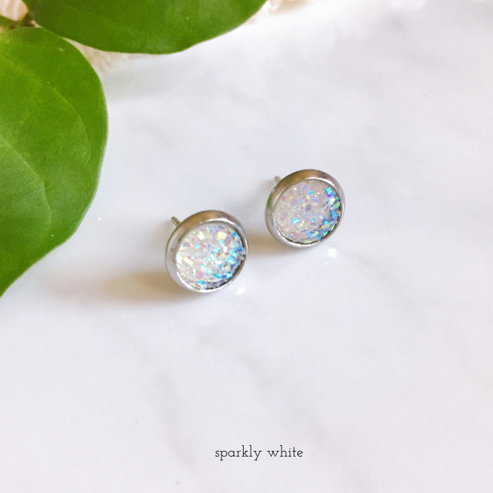 WORLD'S  BEST TEACHER EARRING AND NOTE CARD