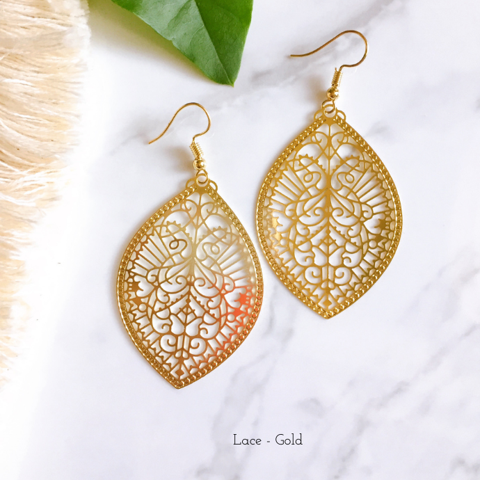BOHO LACE EARRING