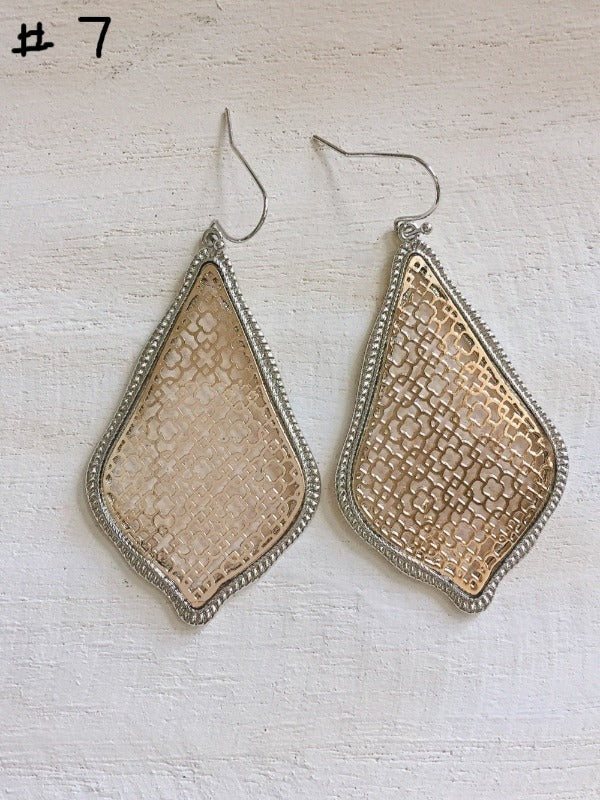 BOHO LACE EARRING