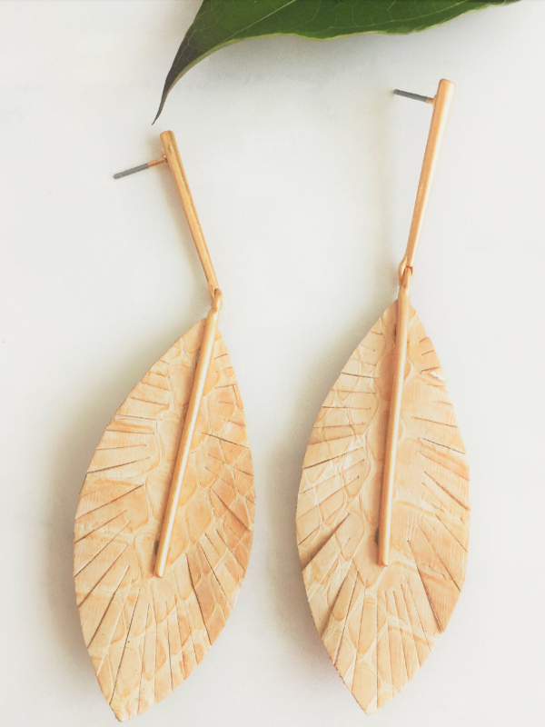 LEAVES INSPIRED EARRINGS